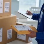 Rynek pocztowy: wystrzeliły przesyłki kurierskie, nie poddają się listy